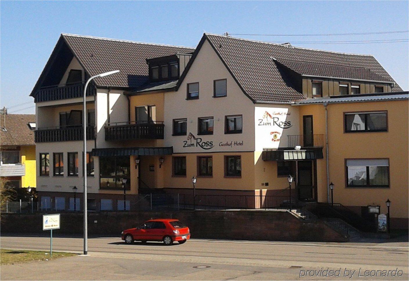 Gasthof Hotel Zum Ross Wertheim Exterior foto