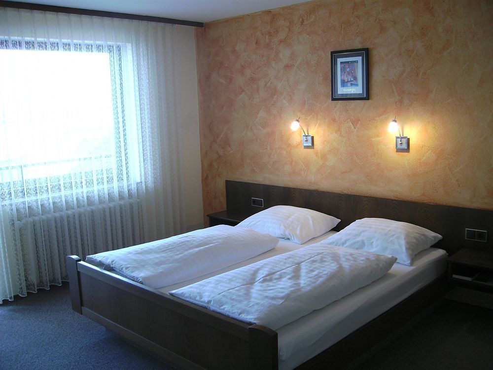 Gasthof Hotel Zum Ross Wertheim Exterior foto