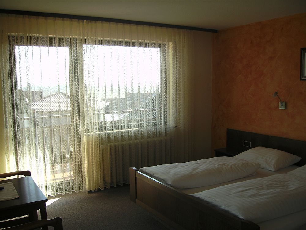 Gasthof Hotel Zum Ross Wertheim Exterior foto