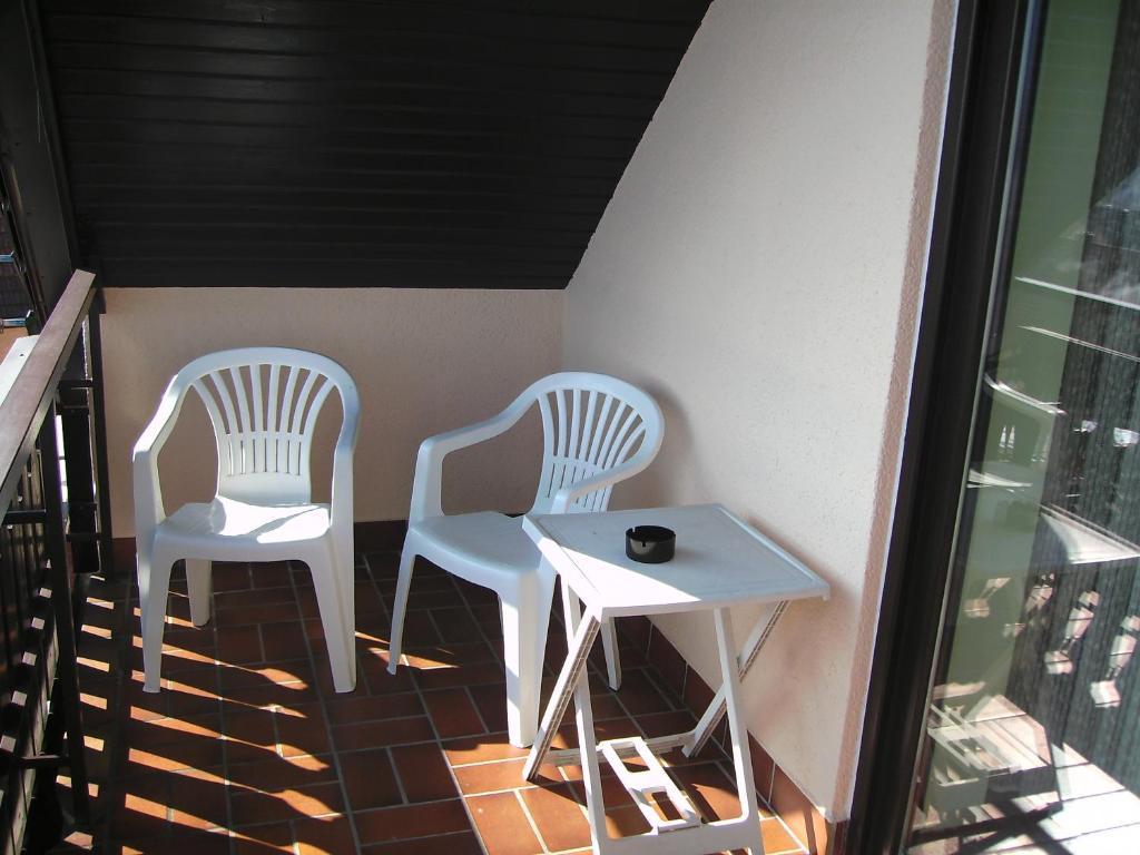 Gasthof Hotel Zum Ross Wertheim Zimmer foto