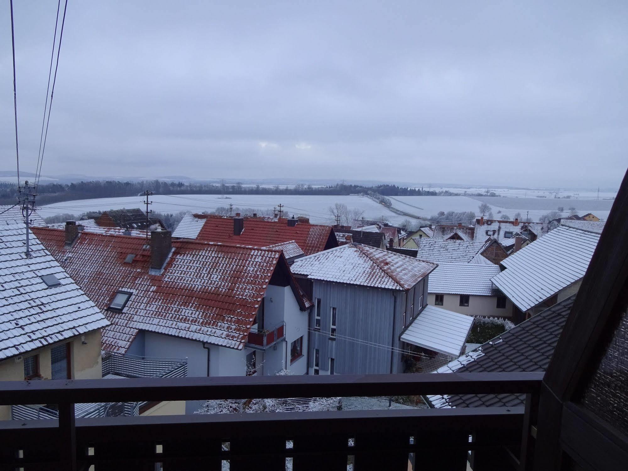 Gasthof Hotel Zum Ross Wertheim Exterior foto